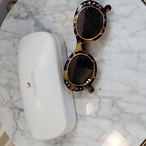 Swarovski Sunglasses, New - Picture 4 of 9